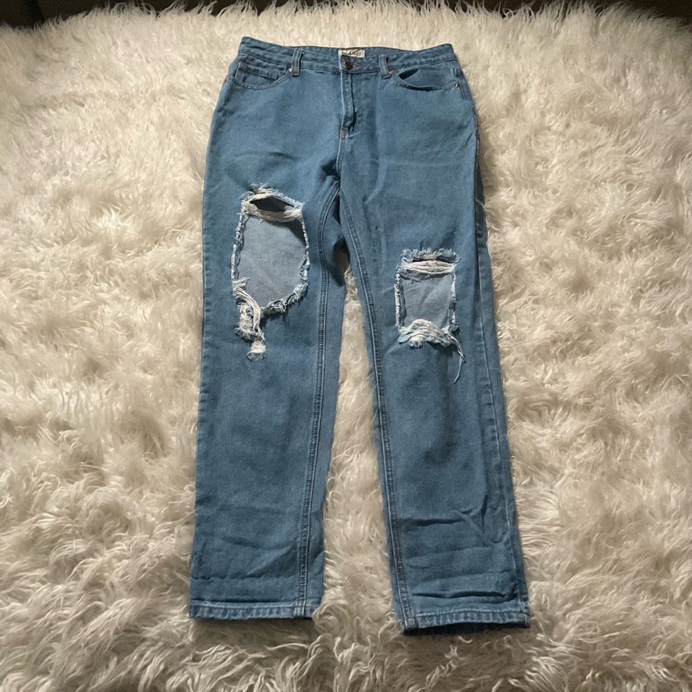Denim Blvd Distressed High Rise Jeans‎ Size 7
